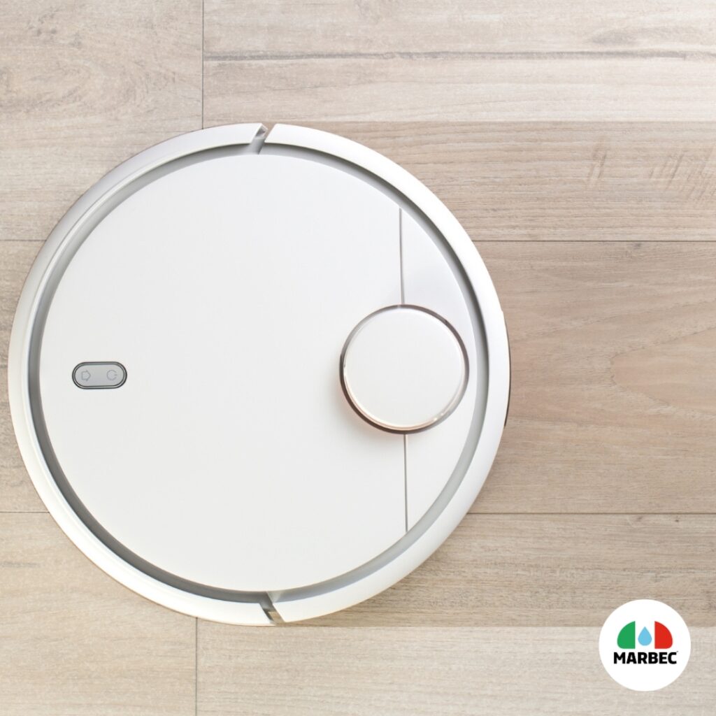 floor- cleaning robot 